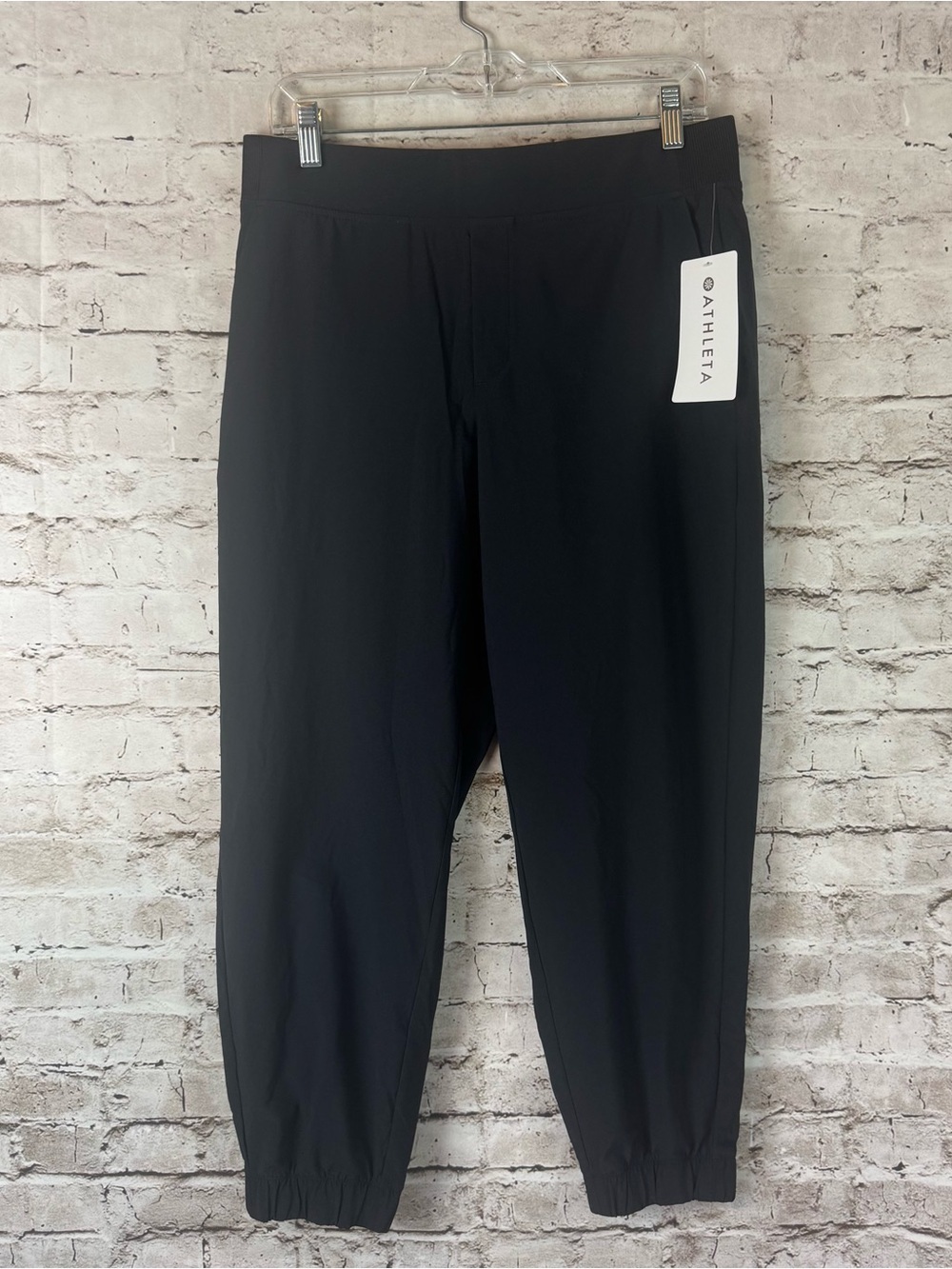 NWT Athleta Women's 10 P Black Brooklyn Jogger Pockets New $99 719517 Stretch - Picture 2 of 10